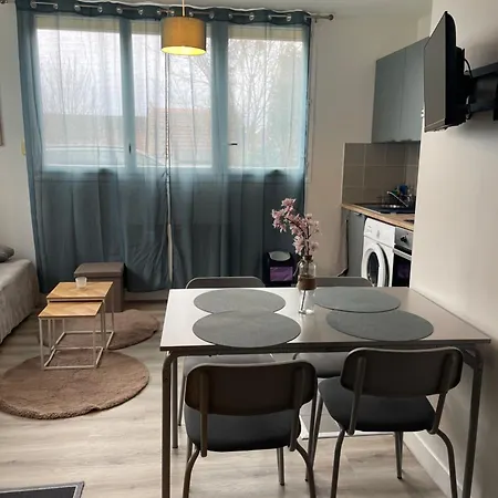 Appartamento Charming With Sleeping Area Near Paris Et Disneyland *