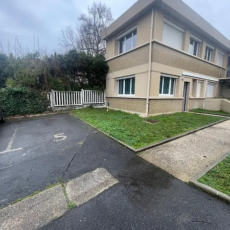Appartamento Charming With Sleeping Area Near Paris Et Disneyland Champigny-sur-Marne