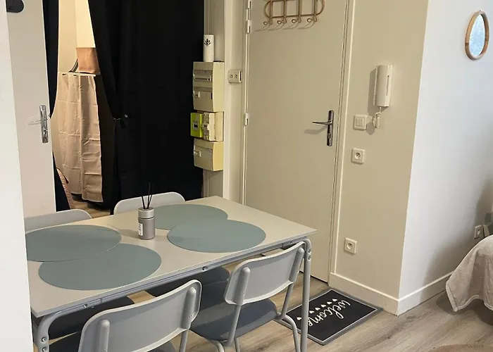 Charming With Sleeping Area Near Paris Et Disneyland Apartmán Champigny-sur-Marne